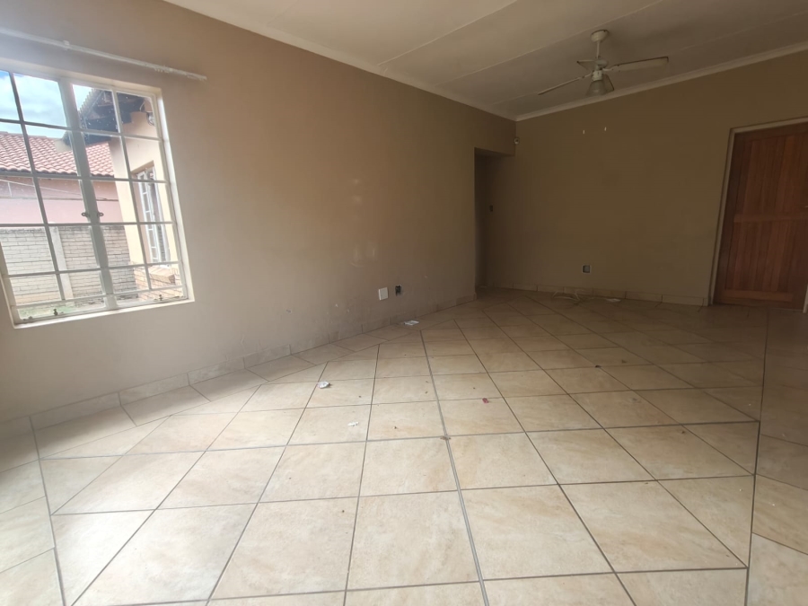 3 Bedroom Property for Sale in Waterval East North West